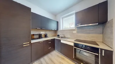 Na prenájom 3-izbový byt, 60 m², Žilina, Mateja Bela