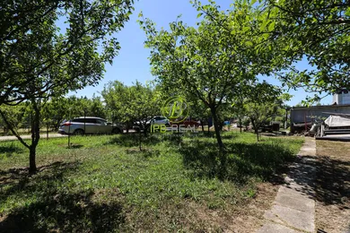 Na predaj pozemok, 388 m², Bratislava-Rača, Žabí majer