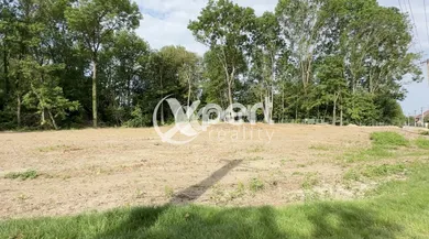 Na predaj pozemok, 845 m², Kľúčovec