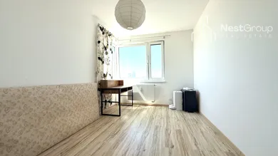 Na prenájom 3-izbový byt, 73 m², Bratislava-Ružinov, Jégého