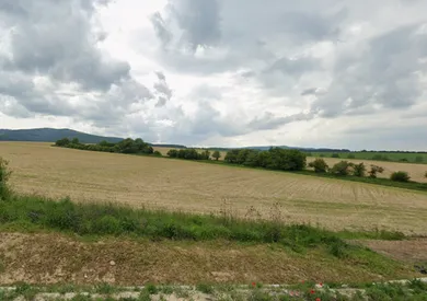 Na predaj pozemok, Mníchova Lehota