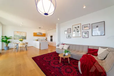Na predaj 3-izbový byt, 96 m², Bratislava-Staré Mesto, Žižkova