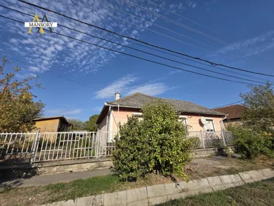 Na predaj dom, 90 m², Egyházasgerge