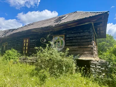 Na predaj pozemok, Osadné