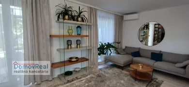 Na predaj 4-izbový dom, 94 m², Rovinka, Žitná ulica