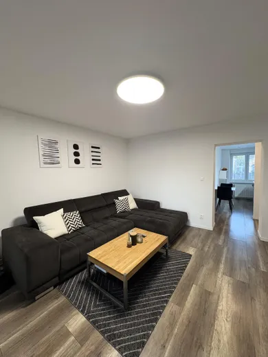 Na prenájom 2-izbový byt, 50 m², Trnava, Sladovnícka