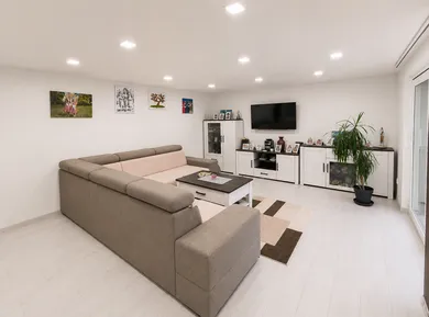 Na predaj 5-izbový dom, 240 m², Príbovce