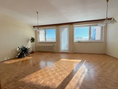 Дома на продажу, Levice · €195 000