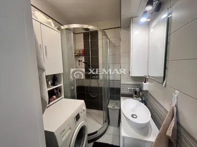 Na predaj 1-izbový byt, 47 m², Banská Bystrica