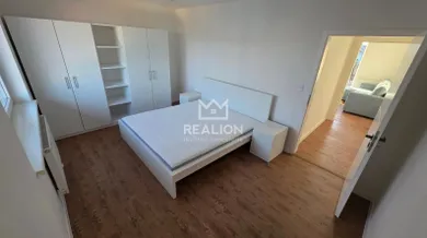 Na prenájom 2-izbový byt, 42 m², Rovinka, Dúhová 1