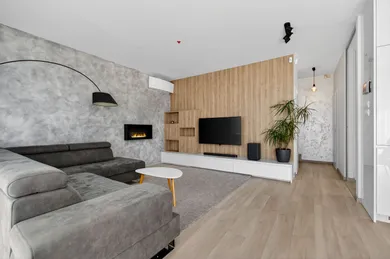 Na predaj 4-izbový byt, 113 m², Bratislava-Záhorská Bystrica