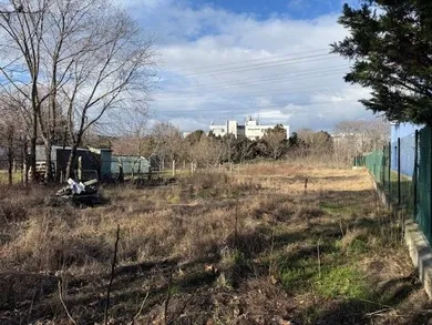 Na predaj pozemok v Bratislava-Ružinov · €250 000 · Pôvodný stav