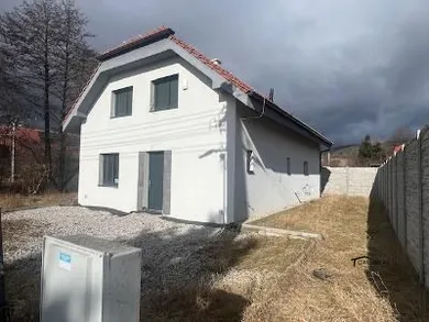 Eladó házak, 4-szobás, Limbach · €399 000