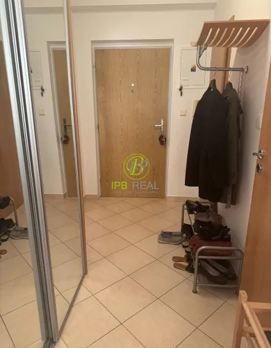 Na predaj 2-izbový byt, 57 m², Bratislava-Petržalka, Budatínska