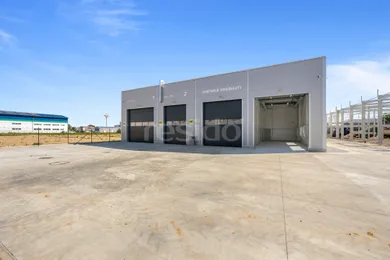 Na prenájom objekt, 82 m², Bratislava-Devínska Nová Ves, Opletalova