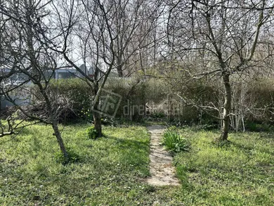 Na predaj pozemok, 256 m², Bratislava-Ružinov, Bočná
