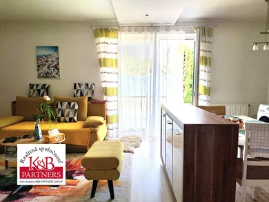 Na predaj 3-izbový byt, 72 m², Trenčín, Hroznová