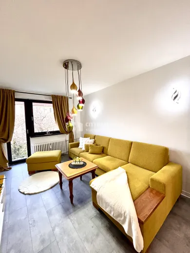 Na prenájom 3-izbový byt, 76 m², Nové Zámky, Cisárska bašta