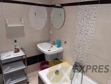 Na predaj 2-izbový byt, 48 m², Handlová, blízko centra mesta