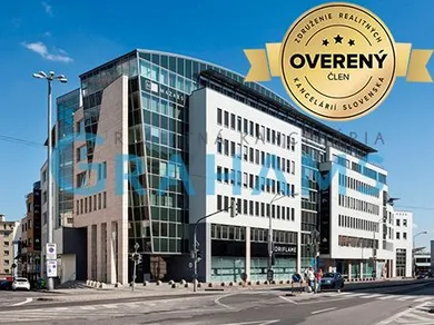 Na prenájom komerčné v Bratislava-Staré Mesto · €1 · Dokončené
