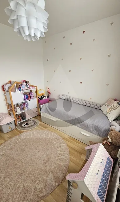 Na predaj 3-izbový byt, 74 m², Nové Zámky