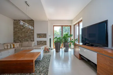 Na predaj dom, 293 m², Kysucké Nové Mesto, Hurbanova