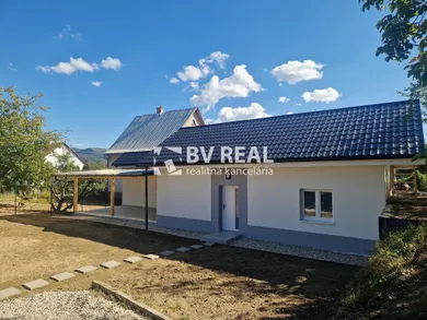 Na predaj 3-izbový dom, 109 m², Nitrianske Pravno, -