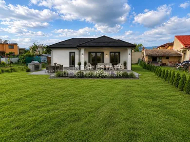 Na predaj 4-izbový dom, 50 m², Kostolná-Záriečie