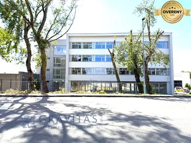 Na prenájom komerčné, 230 m², Bratislava-Ružinov, Vlčie Hrdlo