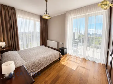 Na predaj byt v Bratislava-Nové Mesto · €640 000 · Novostavba