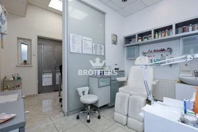 Na predaj objekt, 96 m², Bratislava-Nové Mesto, Vajnorská