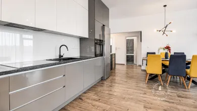Na prenájom 3-izbový byt, 87 m², Bratislava-Petržalka, Rusovská cesta