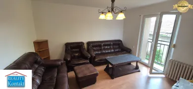 Na prenájom 3-izbový byt, 78 m², Nové Zámky, Centrum