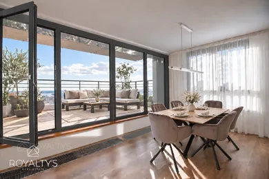 Na predaj 3-izbový byt, 92 m², Bratislava-Ružinov, Plynárenská