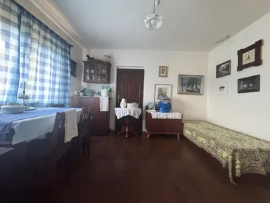 Na predaj dom, Trenčín