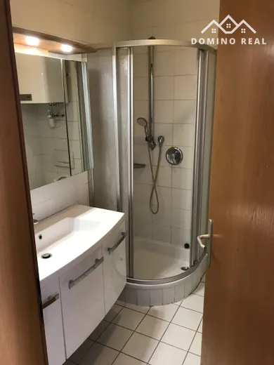 Na predaj 3-izbový byt, 68 m², Bratislava-Devínska Nová Ves