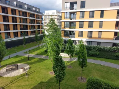 Mieszkania na wynajem, 1-pokojowe, Bratislava-Ružinov · €550