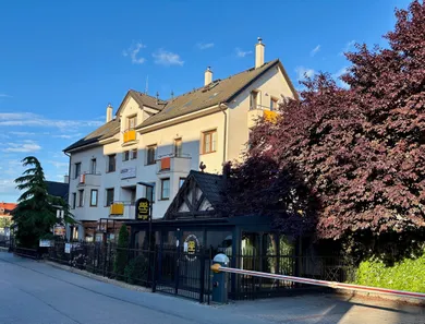 Komerčné priestory na prenájom, Senec · €1 300