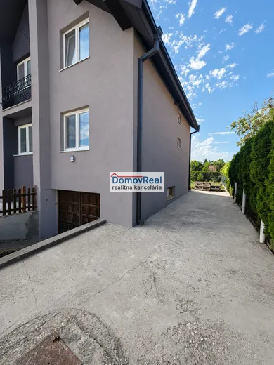 Na predaj 5-izbový dom, 178 m², Šamorín, Hlavná