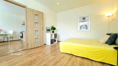 Na prenájom 1-izbový byt, 38 m², Handlová, Morovnianská cesta