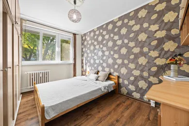 Na predaj 3-izbový byt, 70 m², Bratislava-Ružinov, Exnárova