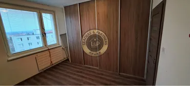 Na predaj 4-izbový byt, 88 m², Holíč