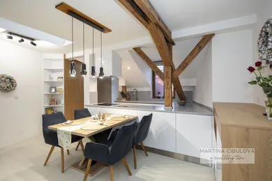 Na prenájom 3-izbový byt, 88 m², Banská Bystrica, Horná