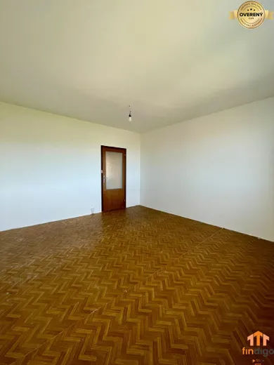Na predaj 3-izbový byt, 78 m², Nitra, Zvolenská