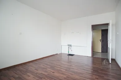 Byty na predaj 1-izbový, Nové Zámky · €73 000