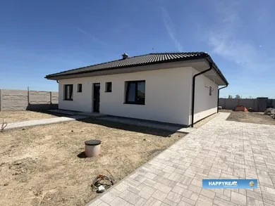 Na predaj 4-izbový dom, 110 m², Most pri Bratislave, Podjavorinskej