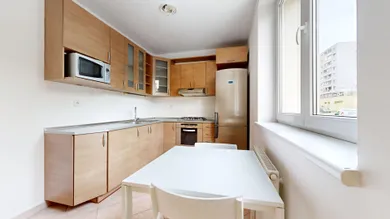 Na predaj 2-izbový byt, 66 m², Bratislava-Karlova Ves, Majerníkova