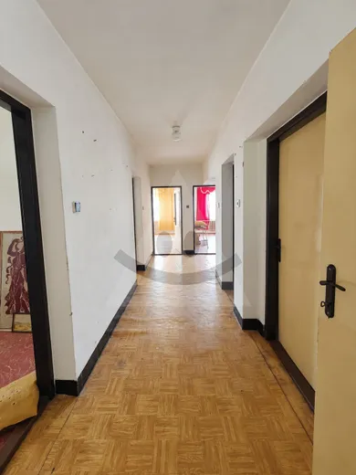 Na predaj dom, 820 m², Turčianske Kľačany
