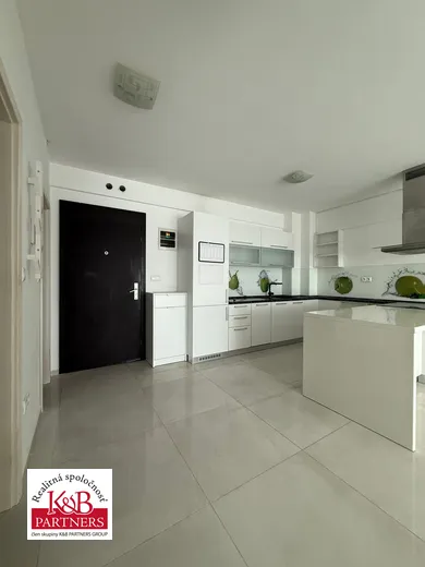 Na predaj 2-izbový byt, 53 m², Dubnica nad Váhom, Obrancov mieru