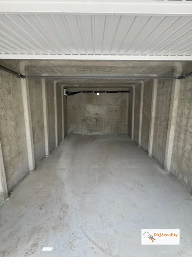 Na prenájom objekt, 18 m², Sereď, Pribinova